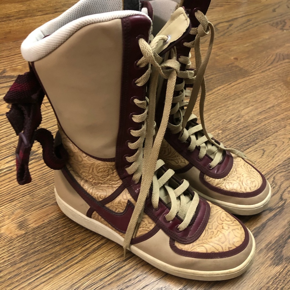 Nike boots